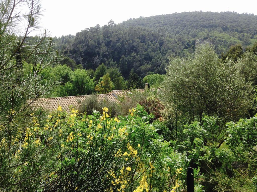 Gites Du Raby Signes Exterior photo